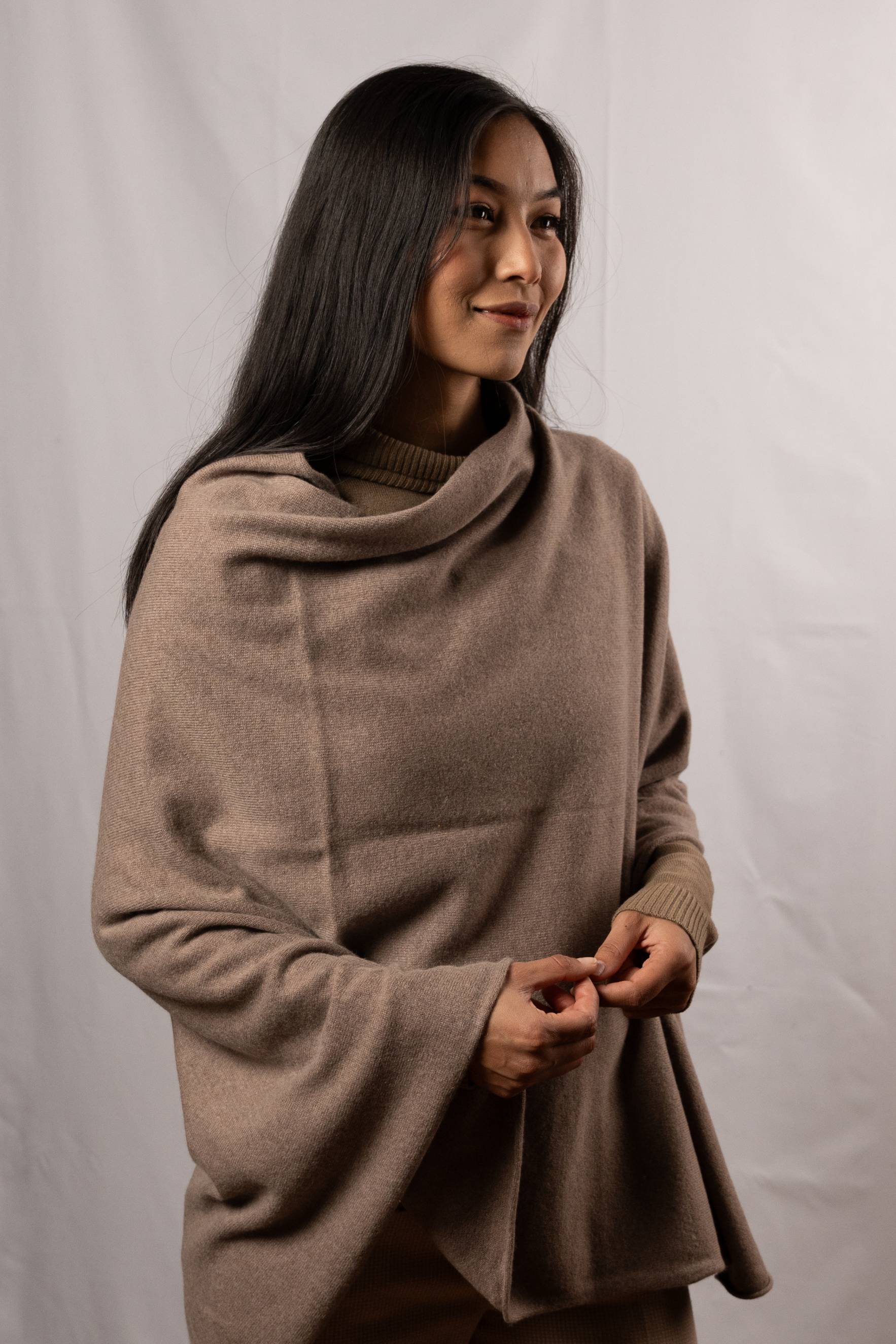  Cashmere Slash neck Poncho(3088)